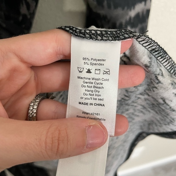 Lularoe V Neck True Wrap Dress V Neck Small - Picture 5 of 6